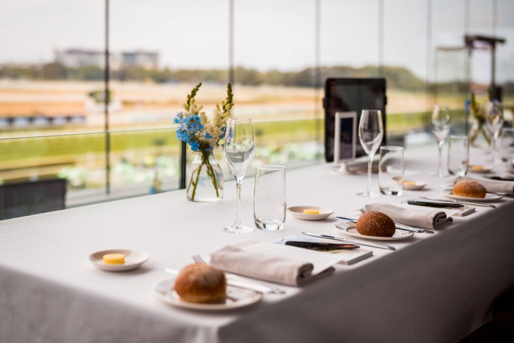 ST LEGER FESTIVAL HOSPITALITY – SUNDAY FUNDAY