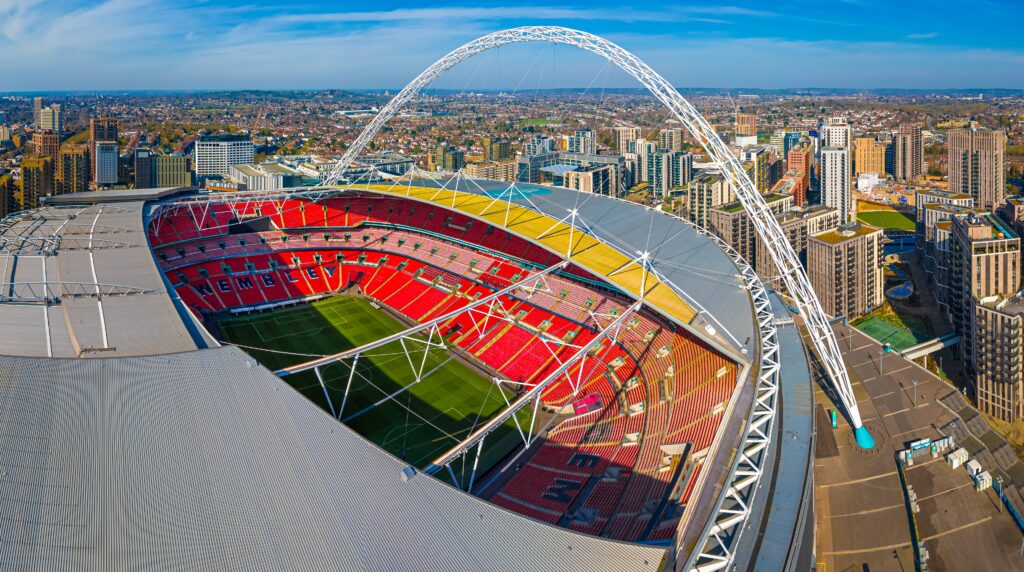 CELEBRITY FOOTBALL EXPERIENCES – WEMBLEY STADIUM
